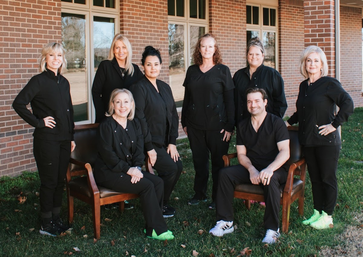 Healthy Smiles Family and Implant Dentistry photo 3