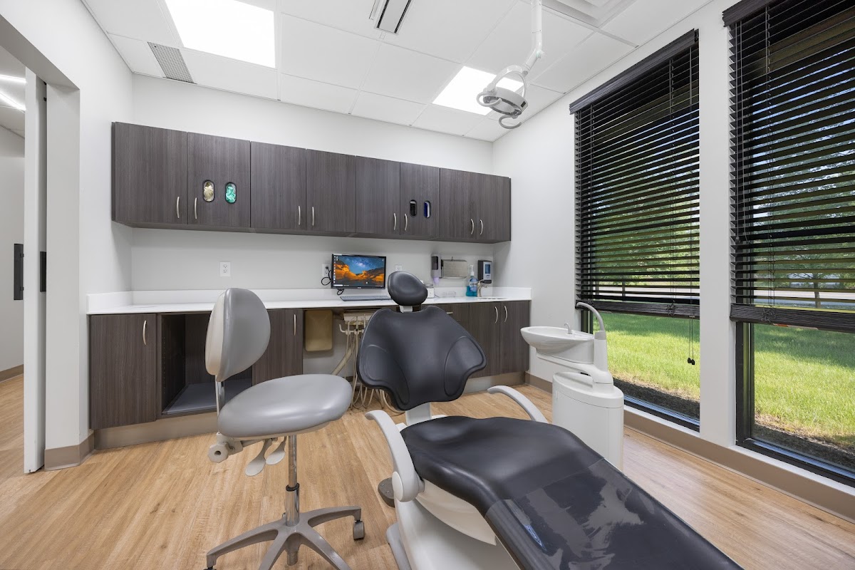 Cny Periodontics and Implants photo 2