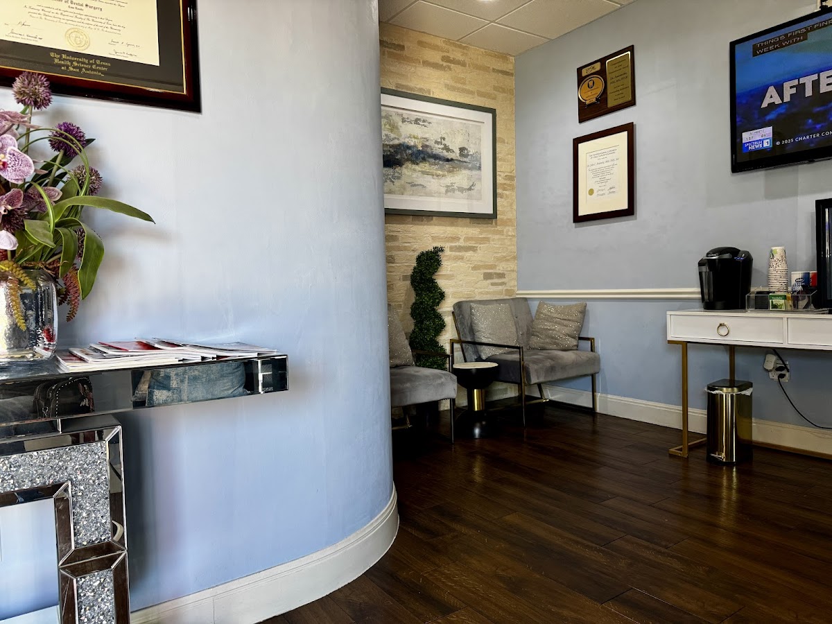 Live Oak Periodontics & Implant Dentistry, Pllc. photo 5