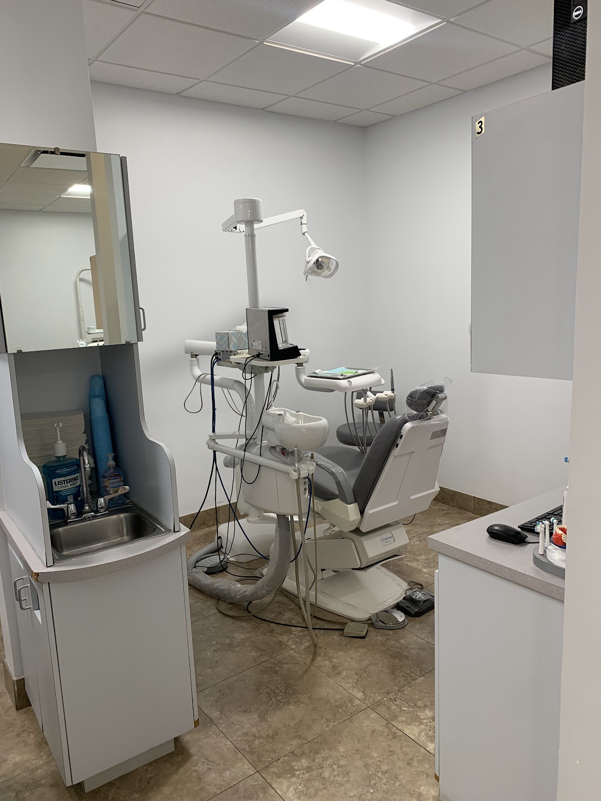 Salgra Dental Group photo 1