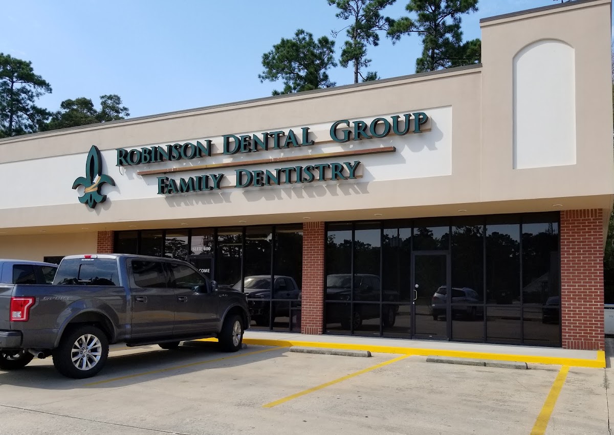 Robinson Dental Group - Moss Bluff photo 1
