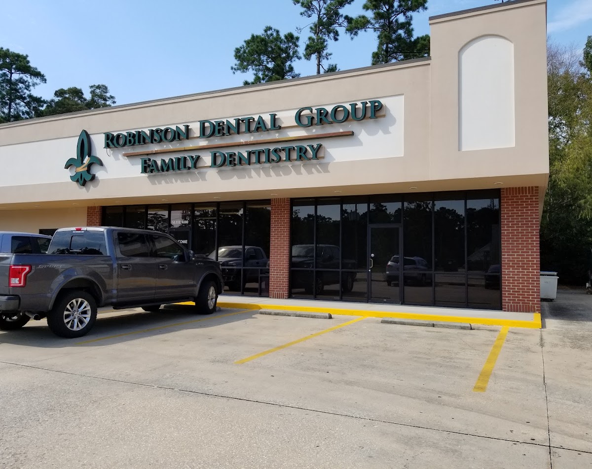 Robinson Dental Group - Moss Bluff photo 4