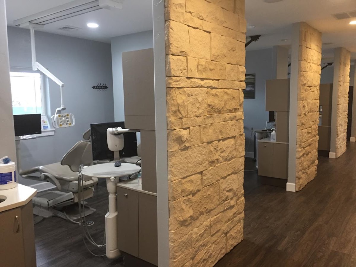 Eli Mayes Dental photo 3