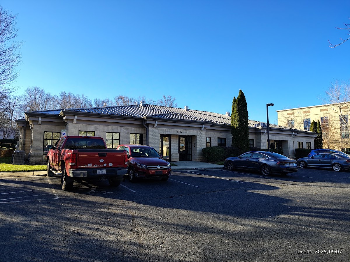 Signature Periodontics & Implant Dentistry: Huntersville photo 1