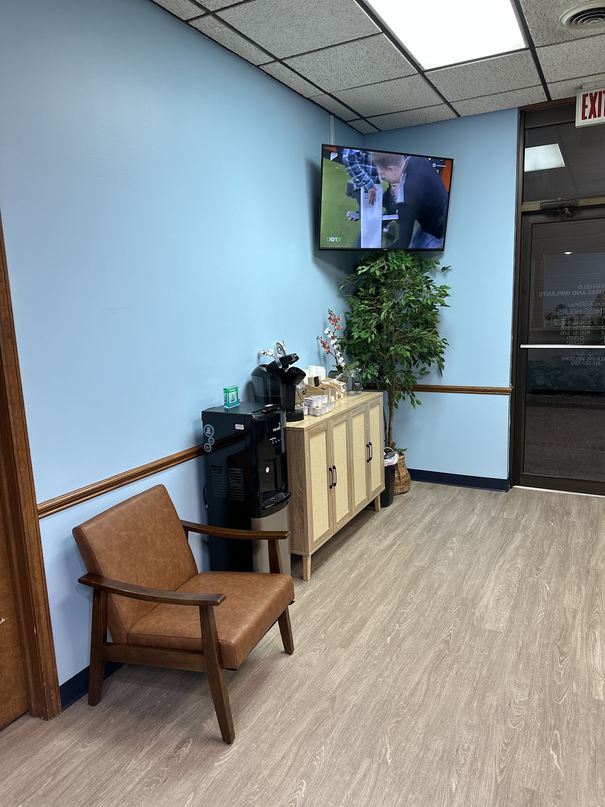 Springfield Dentures and Implants photo 3
