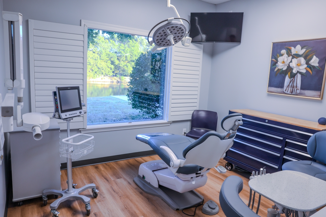 Love Dental Implants & Dentures photo 1