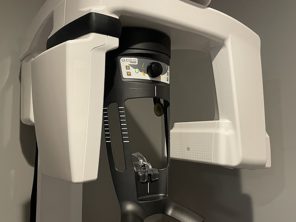 Chicago Dental Implants & Oral Surgery photo 5