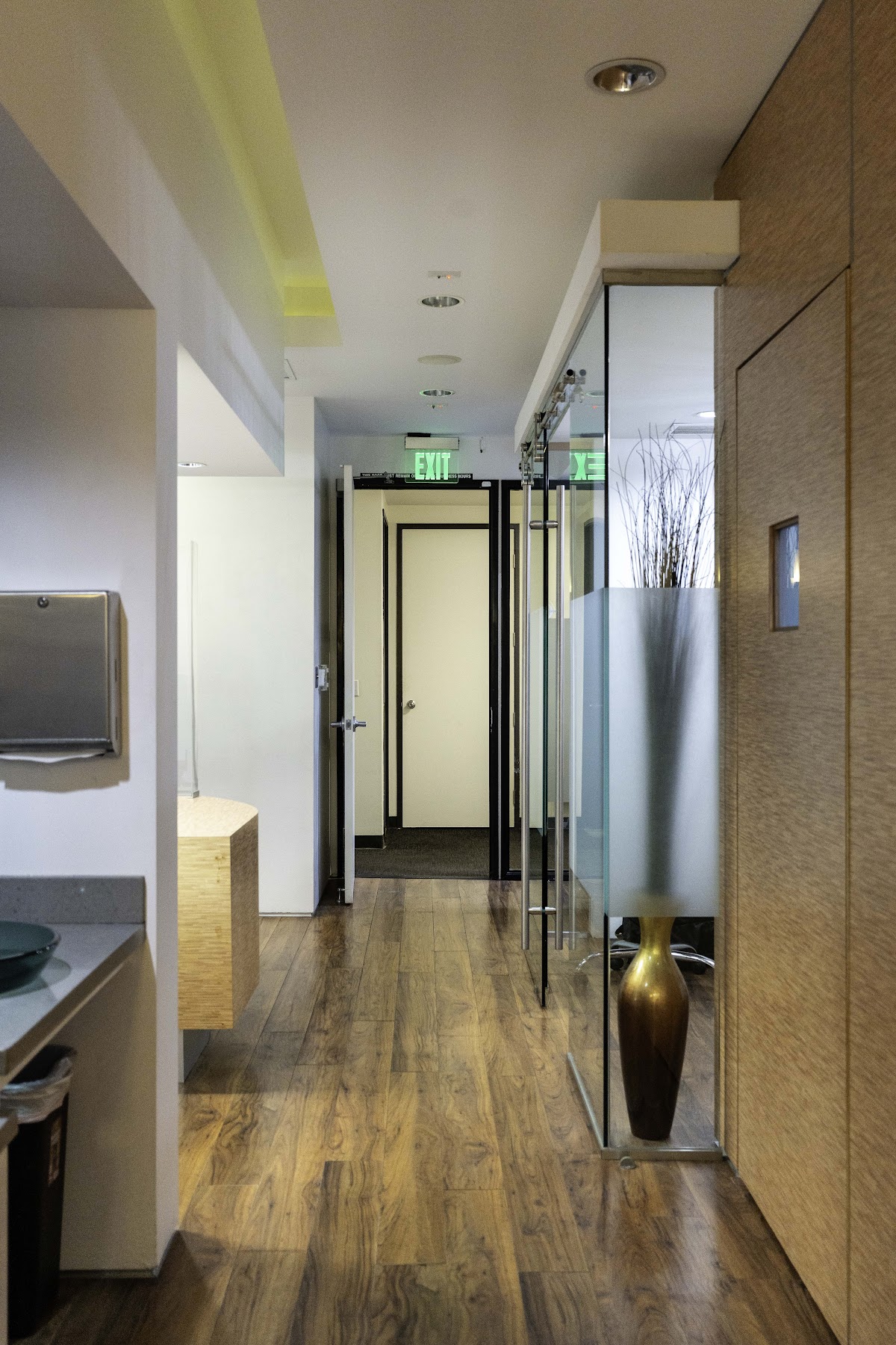 Omnia Dental Care - Fullerton photo 4