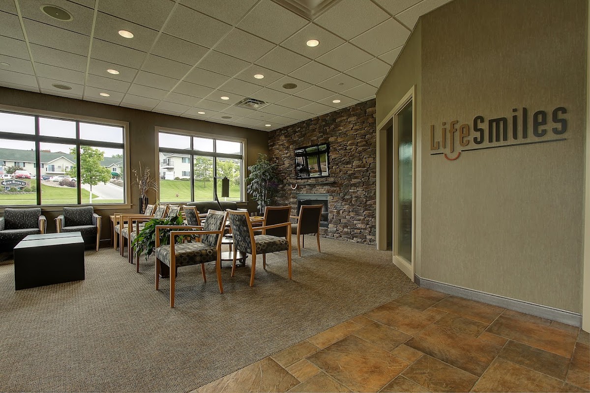 Lifesmiles Dental photo 6