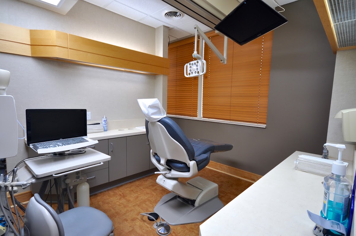 Greenview Cosmetic and Family Dentistry photo 3