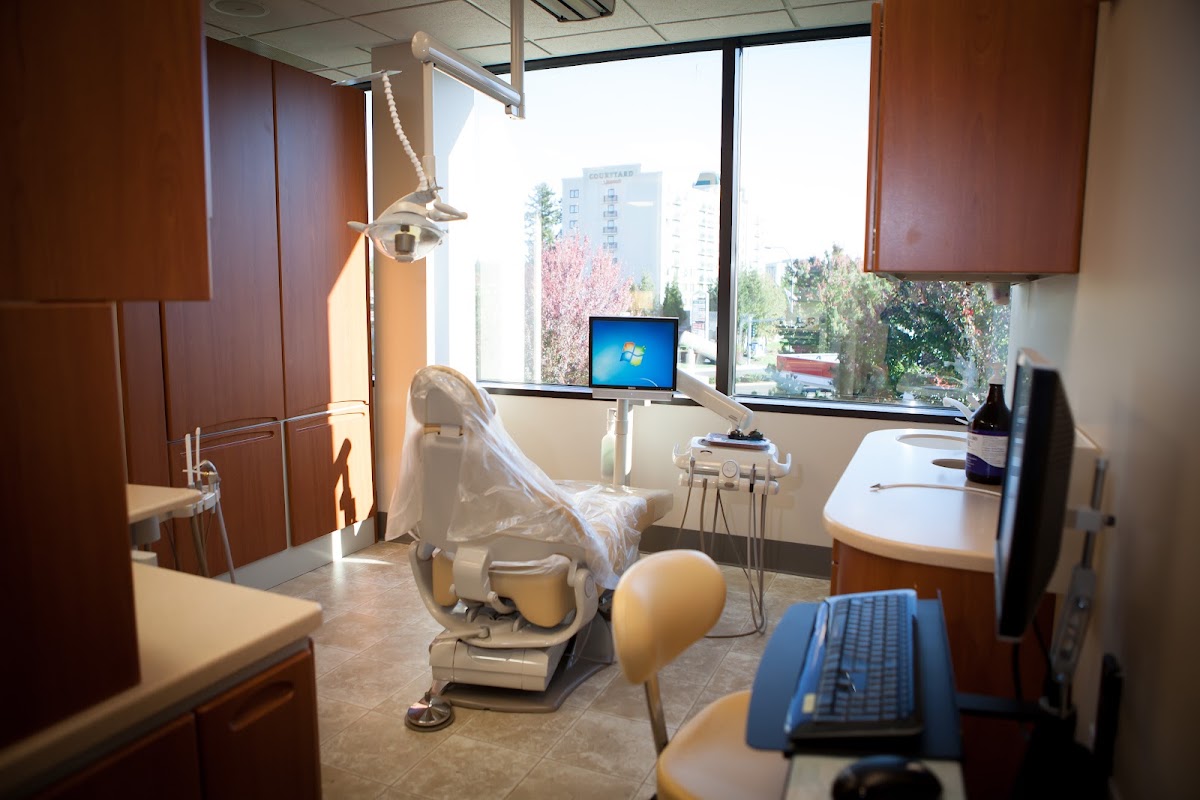 Puget Sound Periodontics photo 2