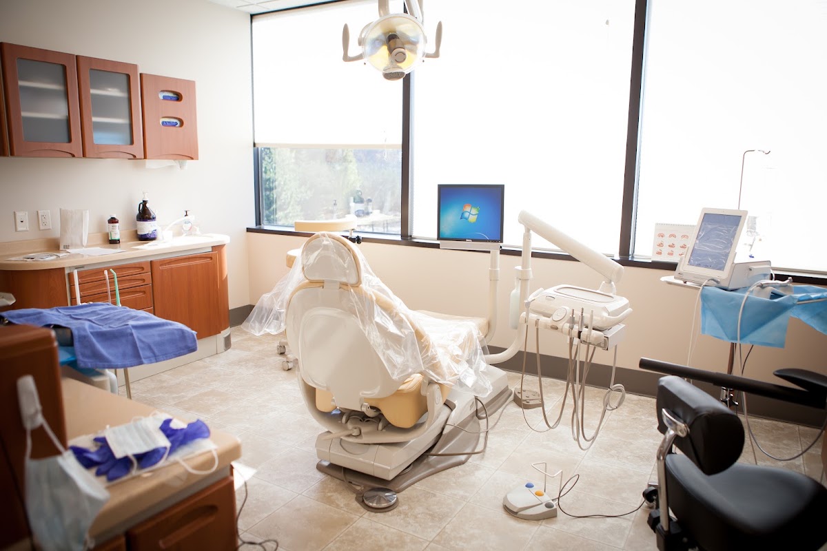 Puget Sound Periodontics photo 4