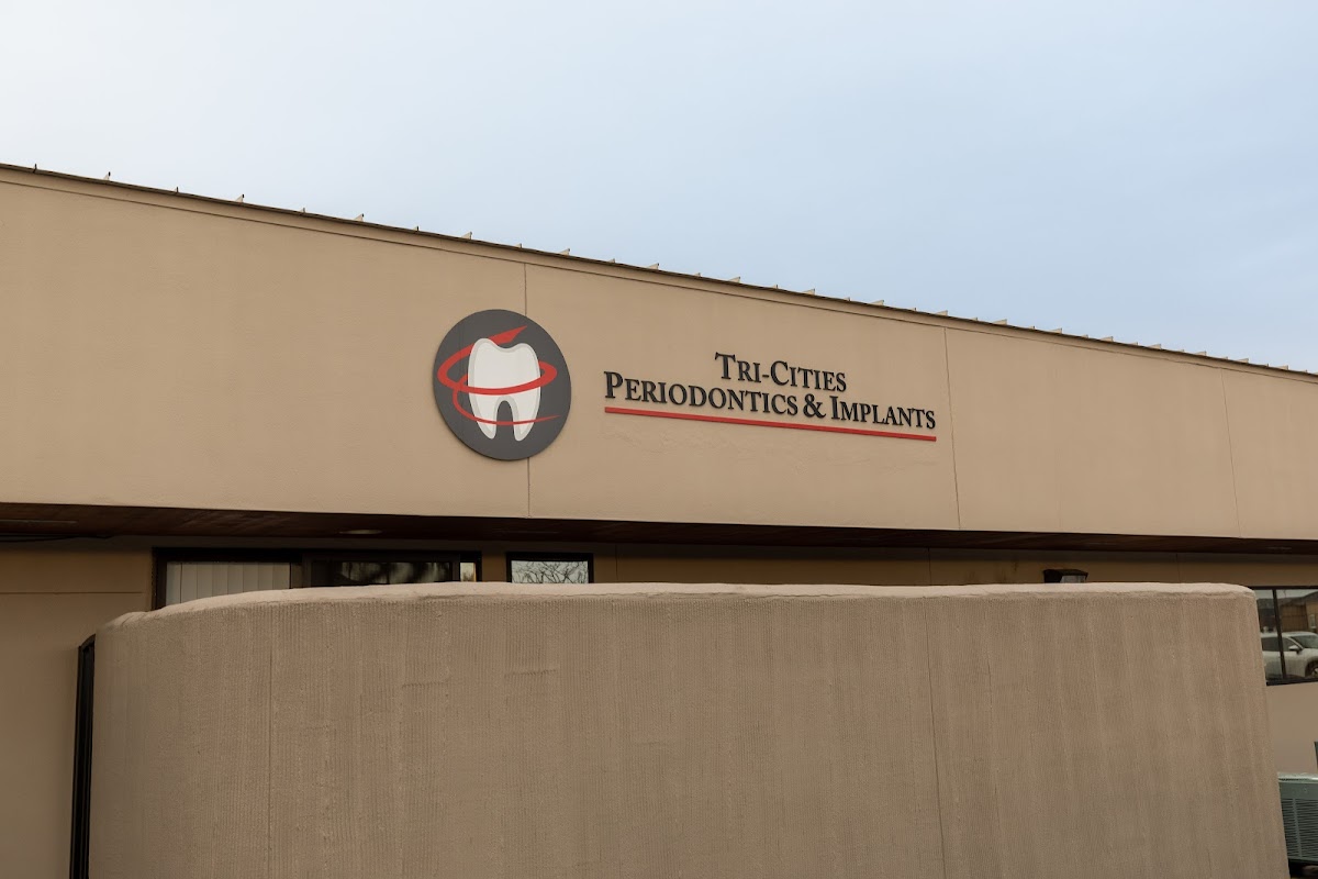 Tri-cities Periodontics & Implants photo 1