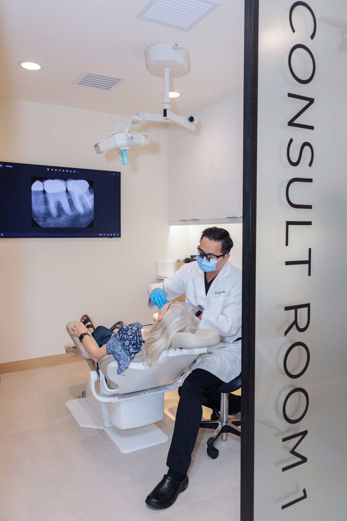 Laguna Hills Oral Maxillofacial & Implant Surgery, Dr. Quoc L. Nguyen photo 6