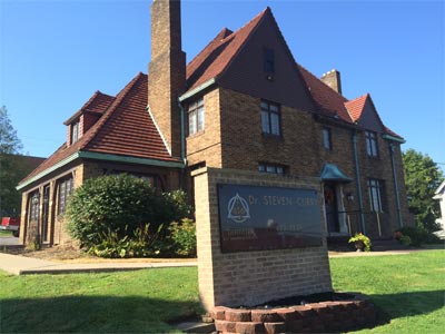 Curry Dr Steven DDS photo 1