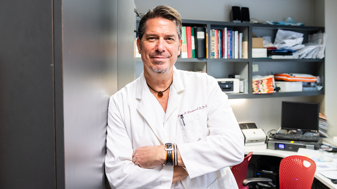 Marc P. Stanard, DDS, PC Specialist in Periodontics and Surgical Implant Dentistry photo 1