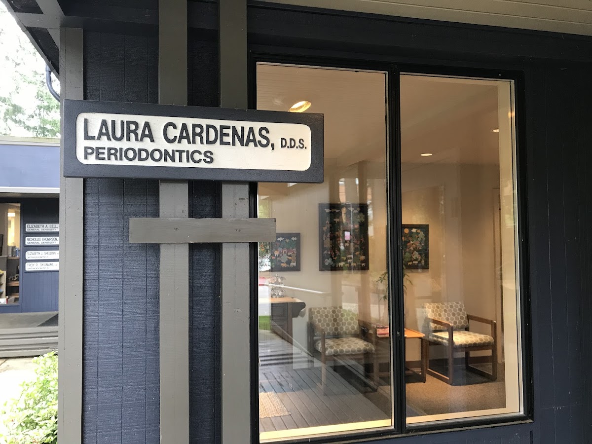 Periocare & Implant Center - Dr. Laura Cardenas photo 2