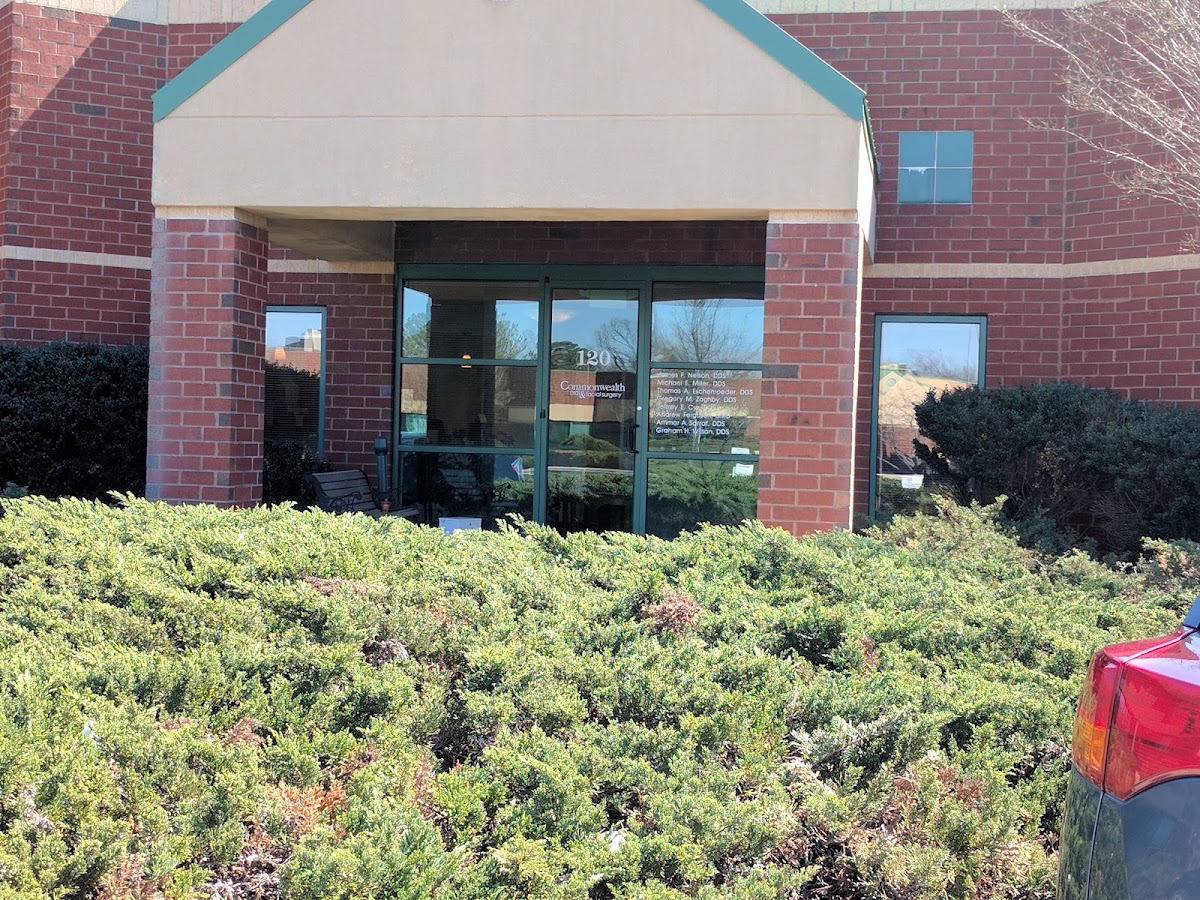 Commonwealth Oral & Facial Surgery Huguenot photo 3