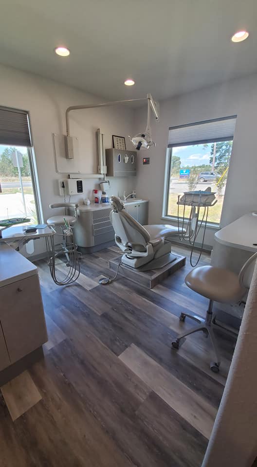 Ashdown Dental Clinic- Reese Lunsford D.D.S. photo 3