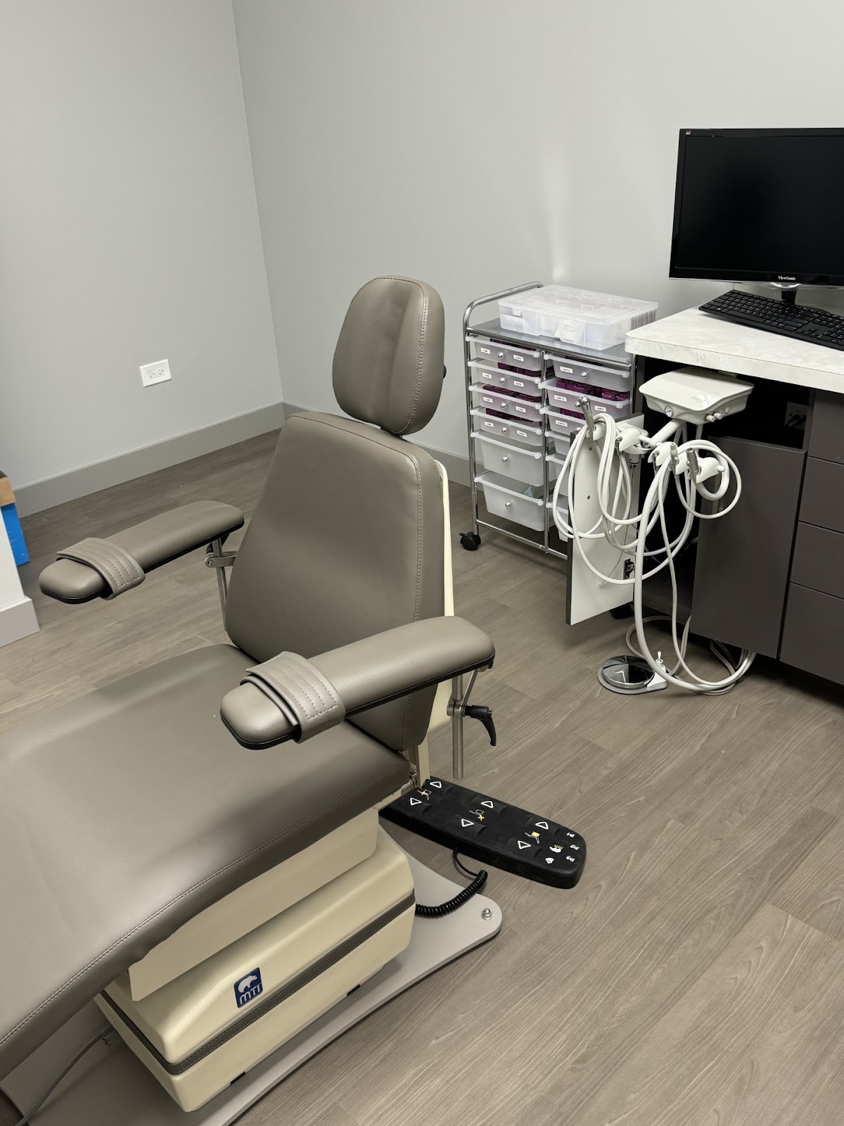 Genesis Oral Surgery and Implant Center photo 1