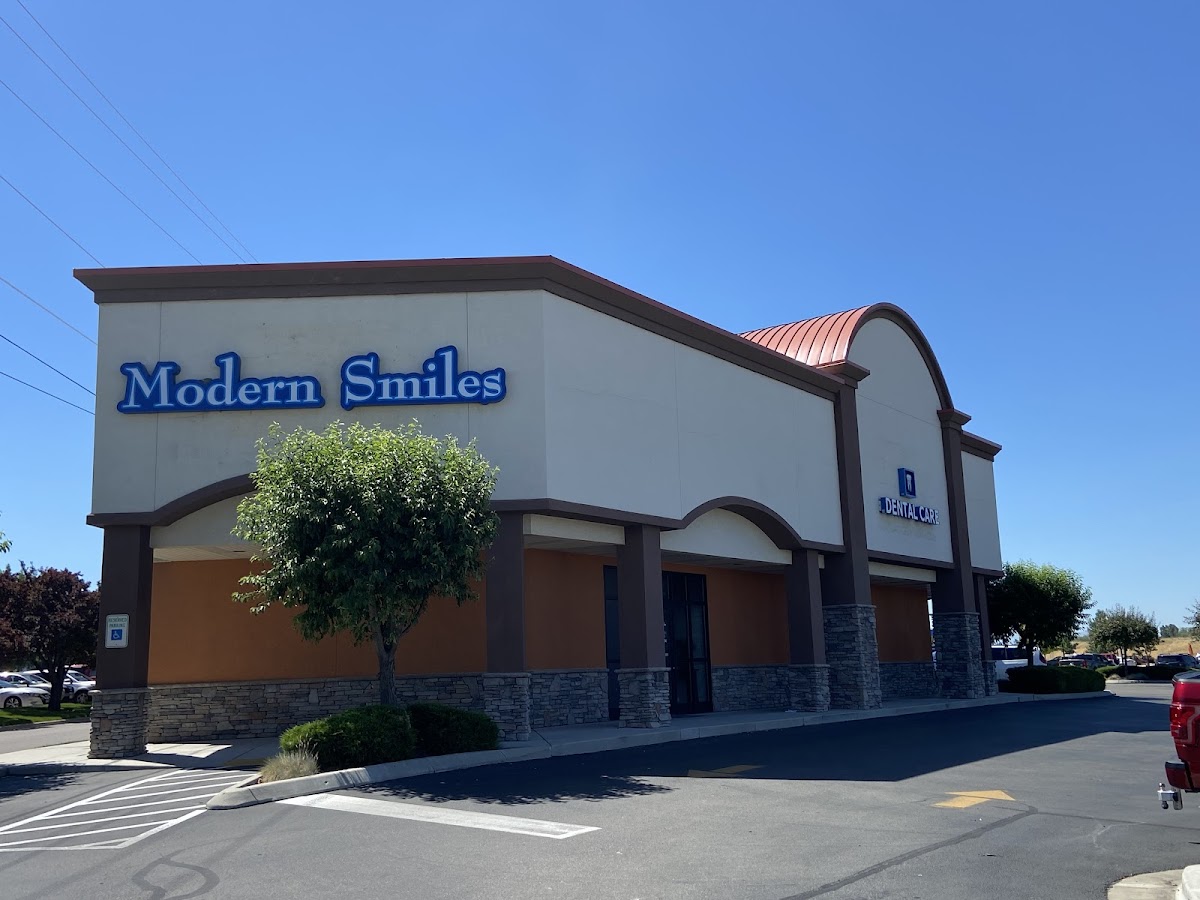 Modern Smiles Nampa photo 1
