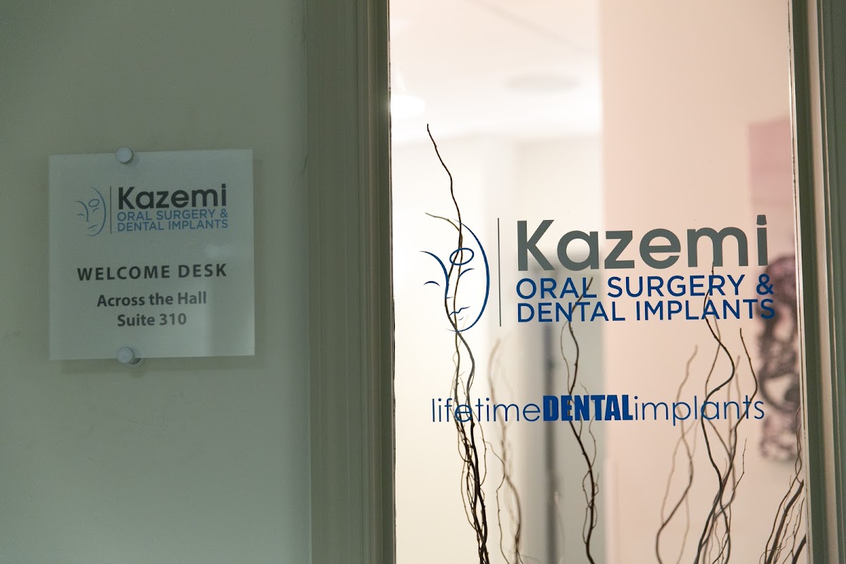 Kazemi Oral Surgery & Dental Implants photo 5