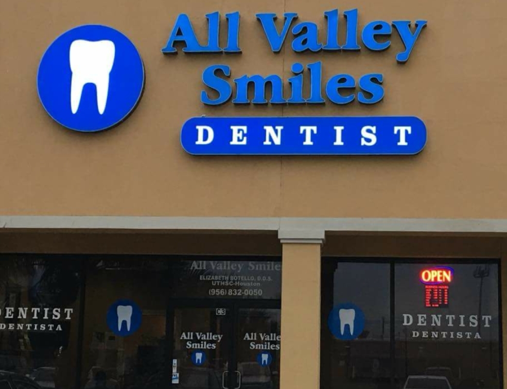 All Valley Smiles photo 2