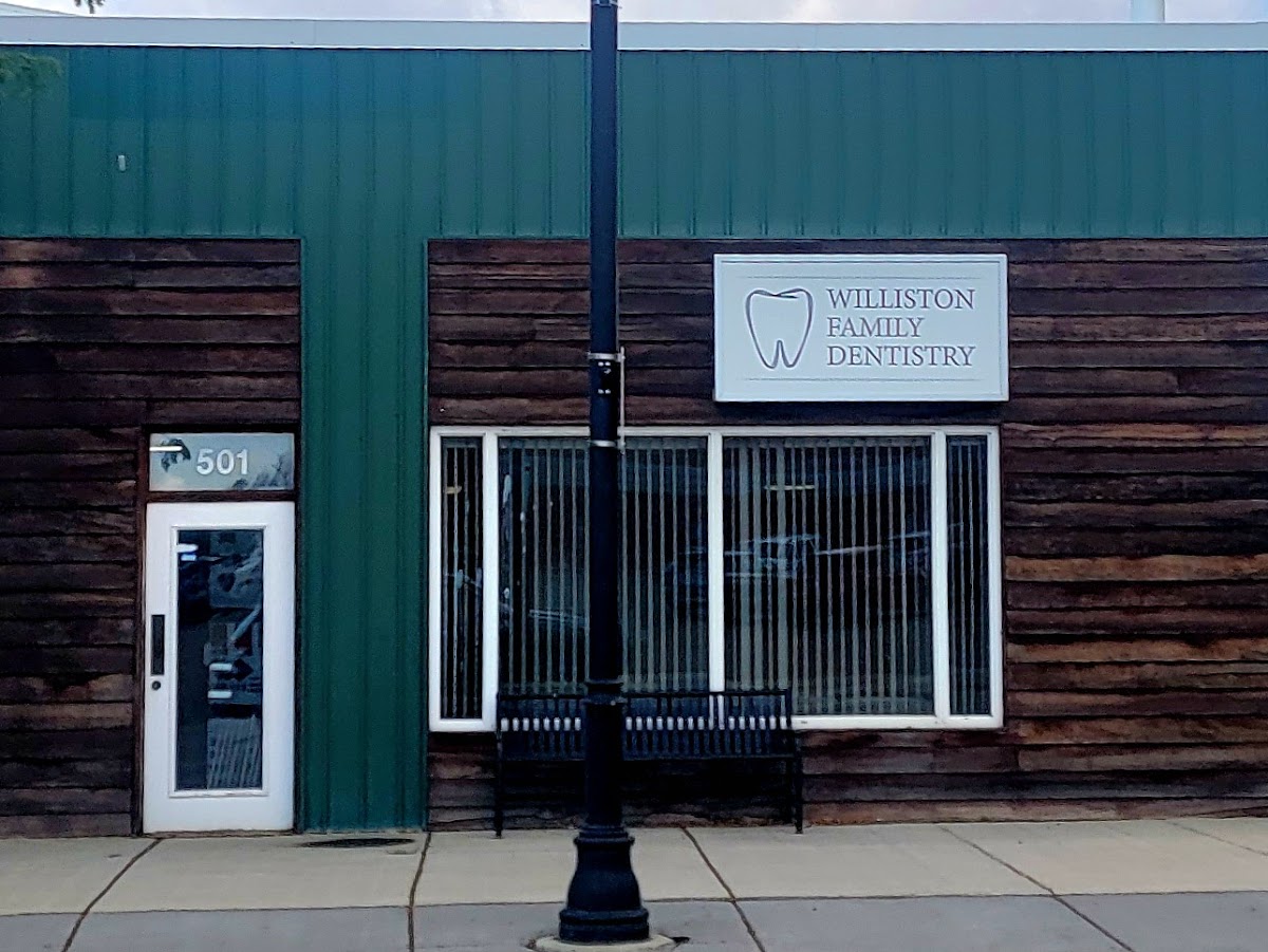 Williston Dental & Implant photo 1