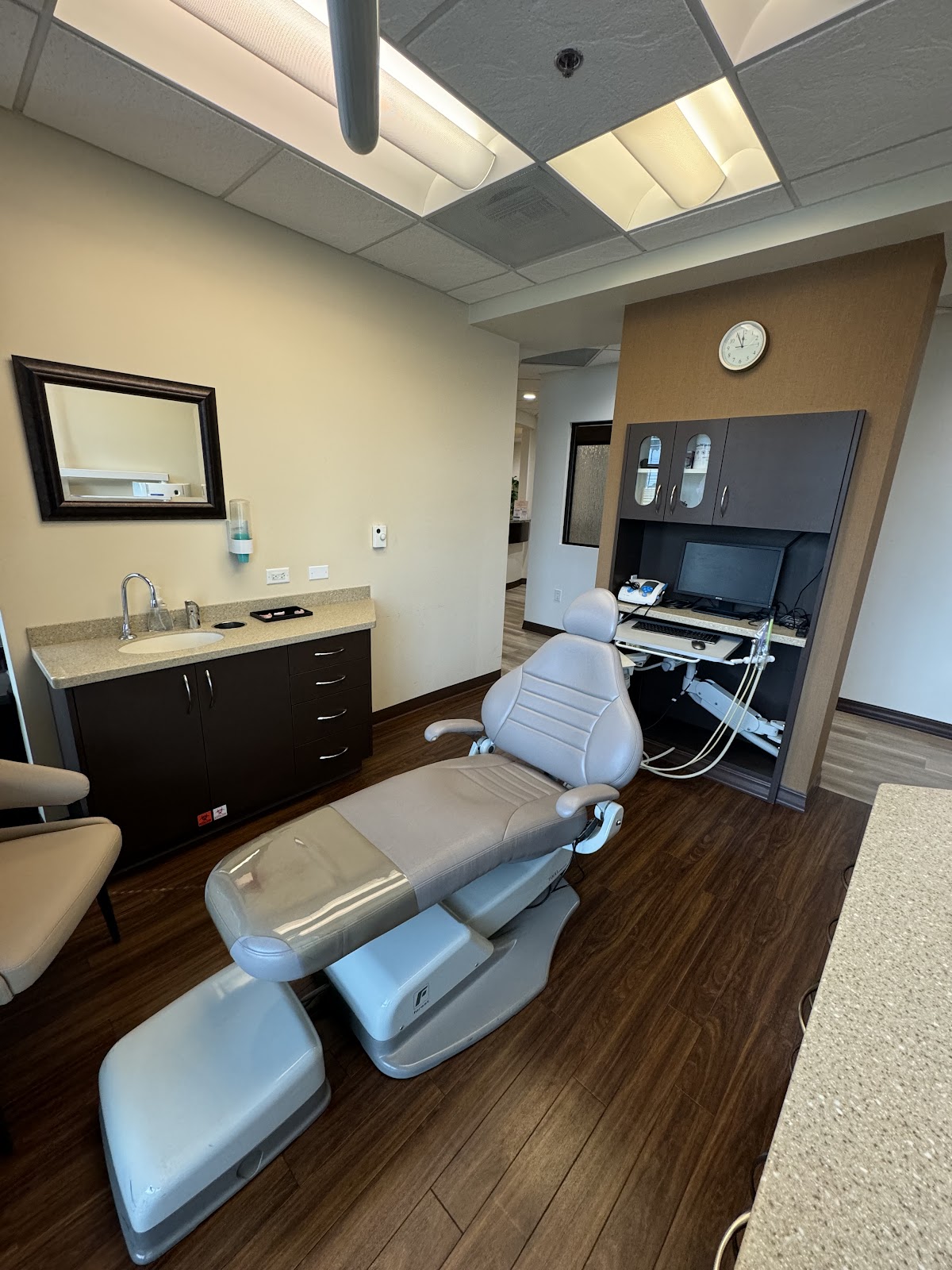 Arc Dental Implant Center photo 3