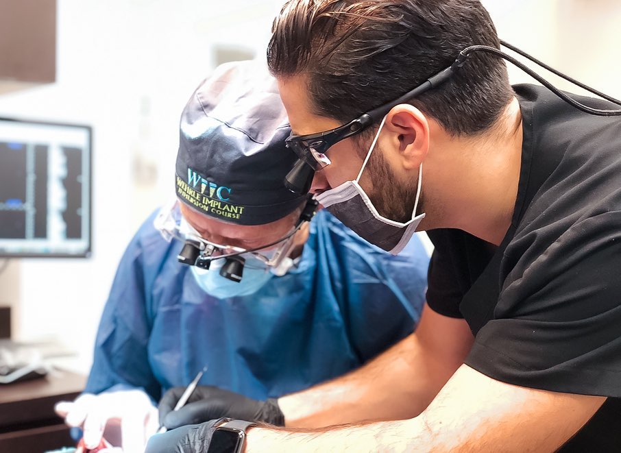 Beverly Hills Oral & Facial Surgeon - Wisdom Teeth Removal & Dental Implants photo 3