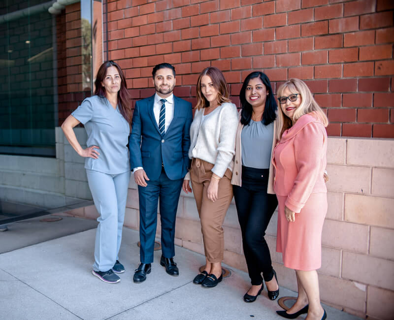 Beverly Hills Oral & Facial Surgeon - Wisdom Teeth Removal & Dental Implants photo 4