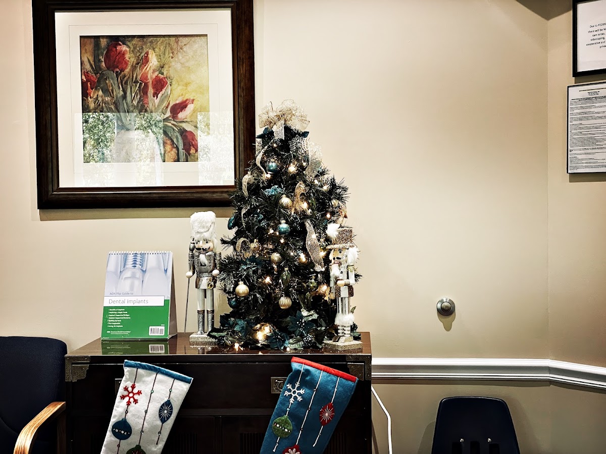 Salomon Israel DDS PA -oral, Maxillofacial and Dental Implant Surgery of Vero Beach photo 1