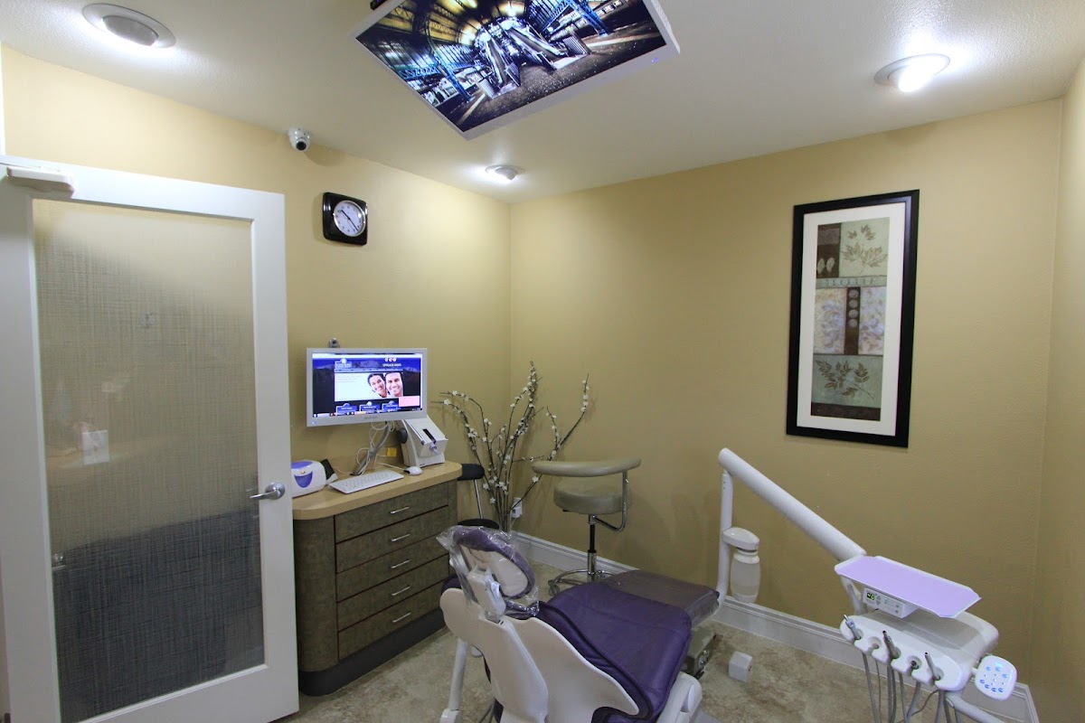 Smilecos Dentistry photo 3