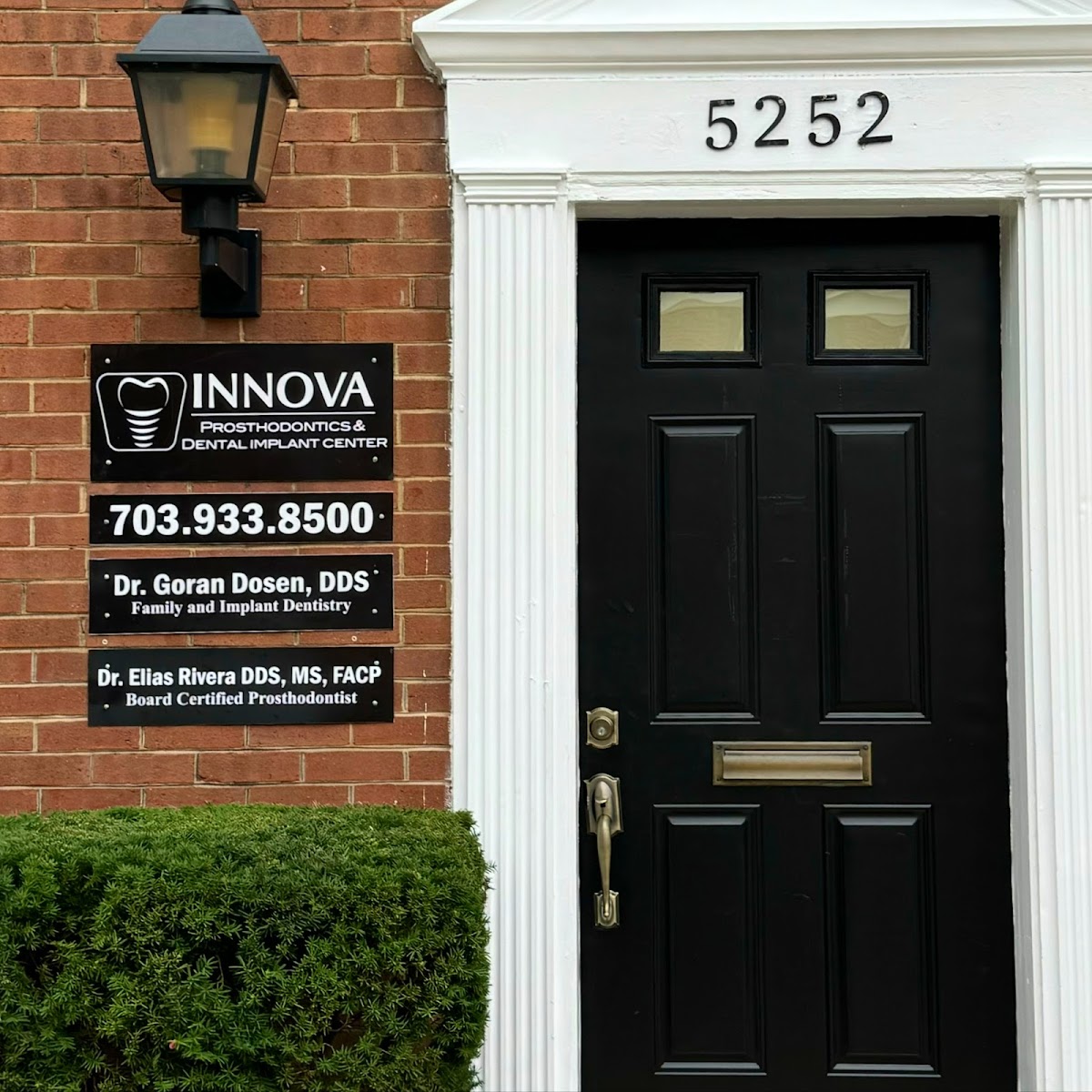 Innova Prosthodontics & Dental Implant Center photo 1