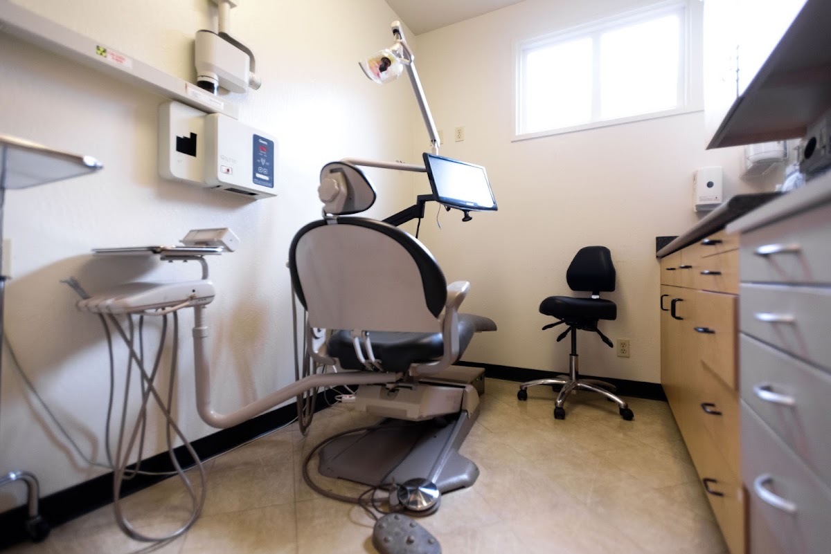 Marin Contemporary Perio And Dental Implant Concepts : Michael Seda, Dmd, Ms photo 6