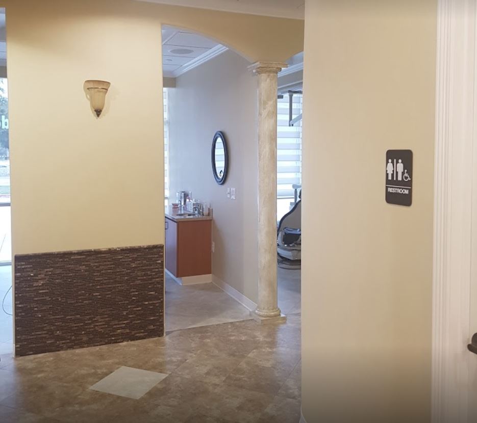 Edelweiss Dental Implant Center photo 6