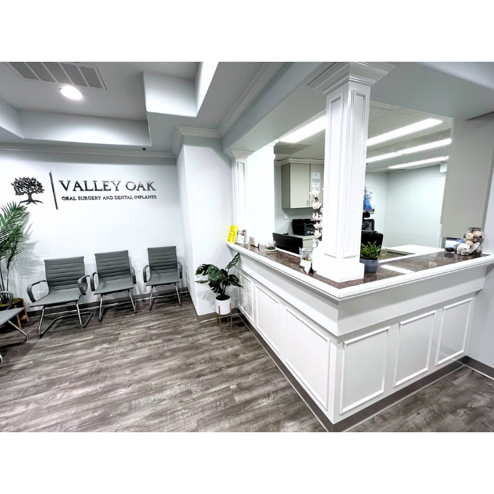 Valley Oak Oral Surgery photo 1