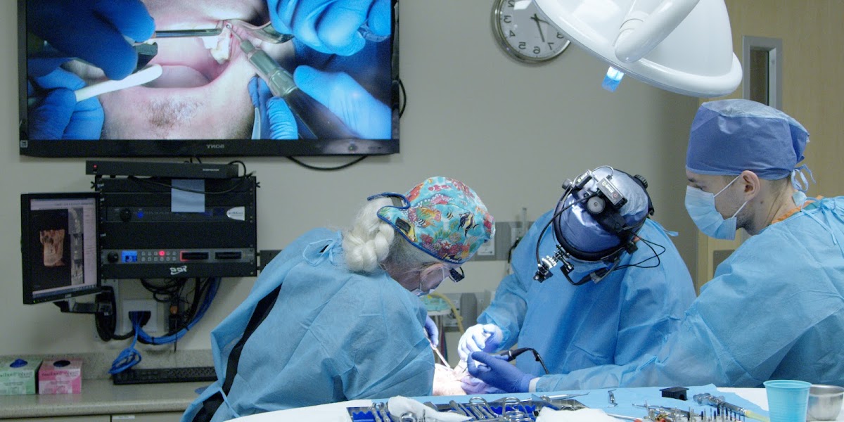 Galleria Oral Surgery & Dental Implants photo 3