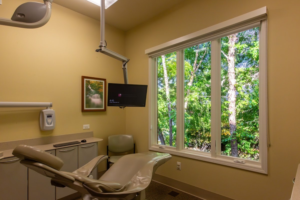Michael S. Leonard D.D.S. Comprehensive Dentistry photo 3