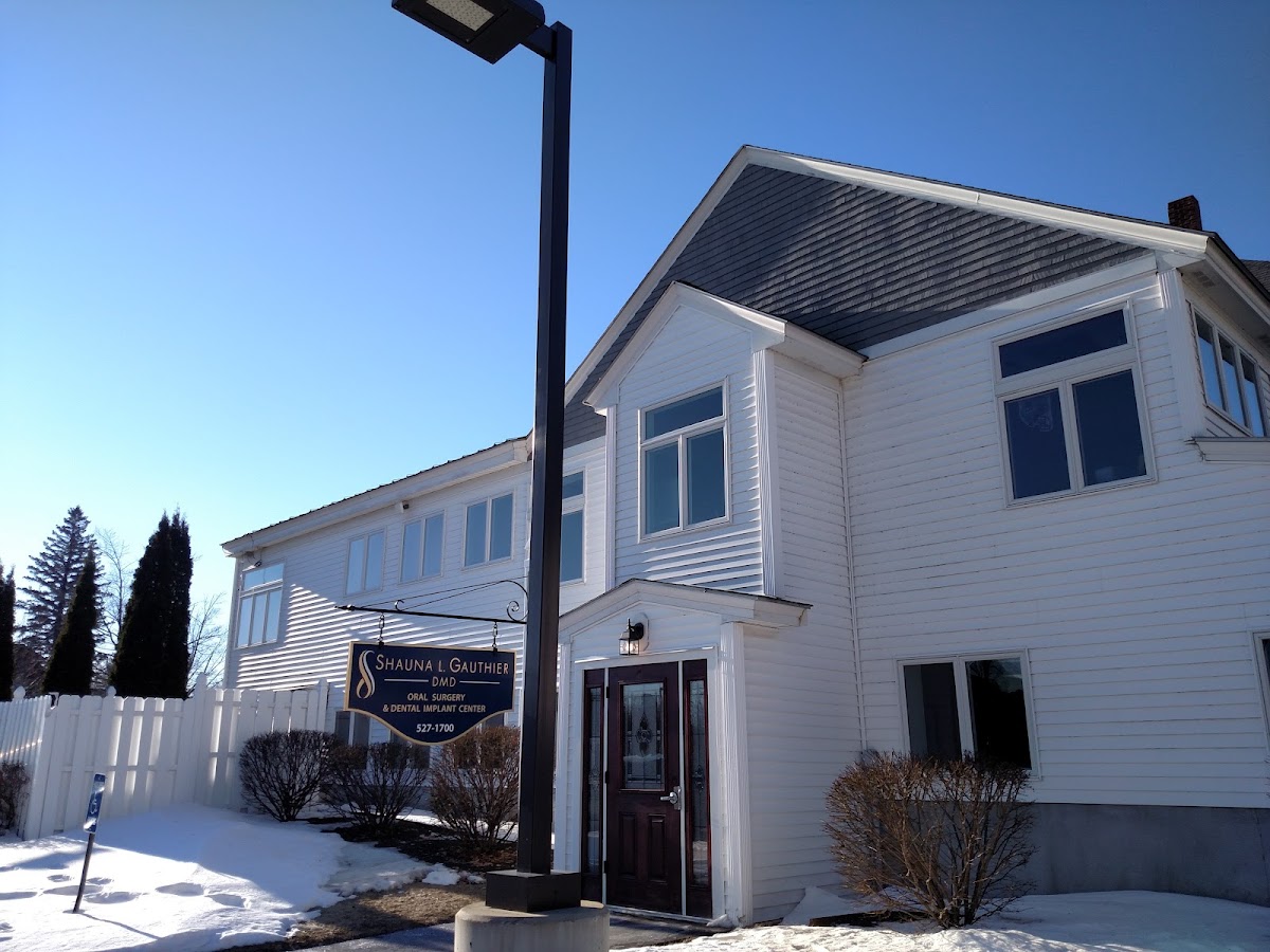 Shauna L. Gauthier DMD Oral Surgery of New England & Dental Implant Center photo 1