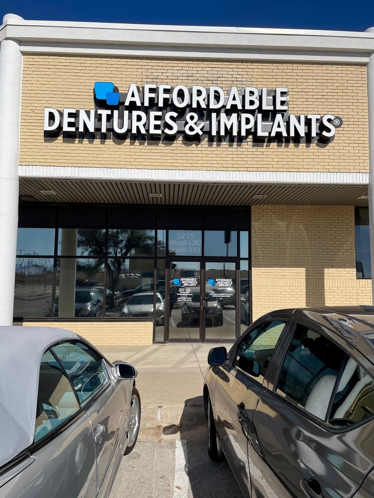 Affordable Dentures & Implants - South Arlington photo 2