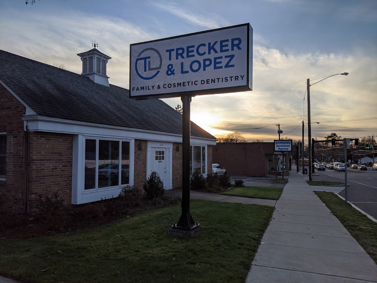 Trecker and Lopez Family Dentistry photo 3