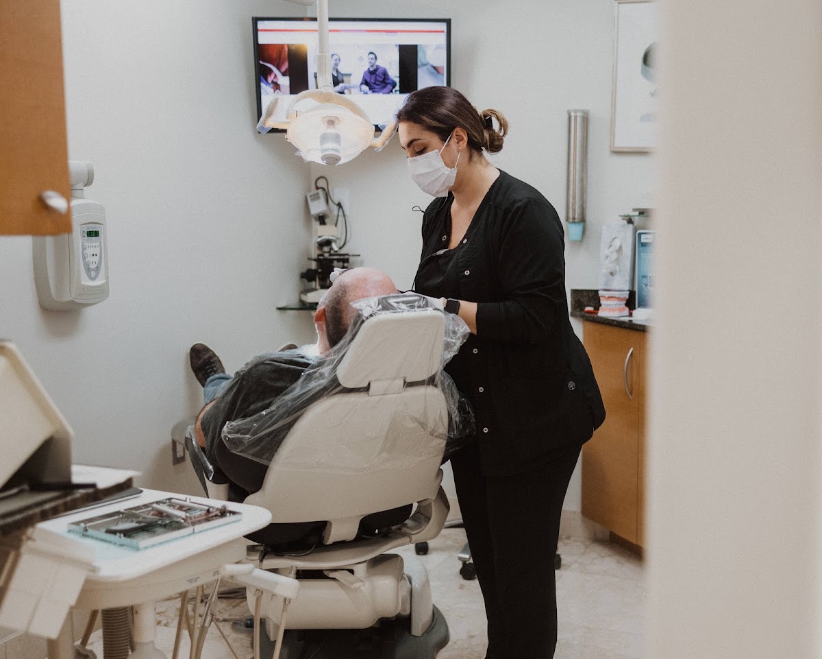 John Paul Gallardo, DDS, PA | Periodontics and Implant Dentistry photo 3