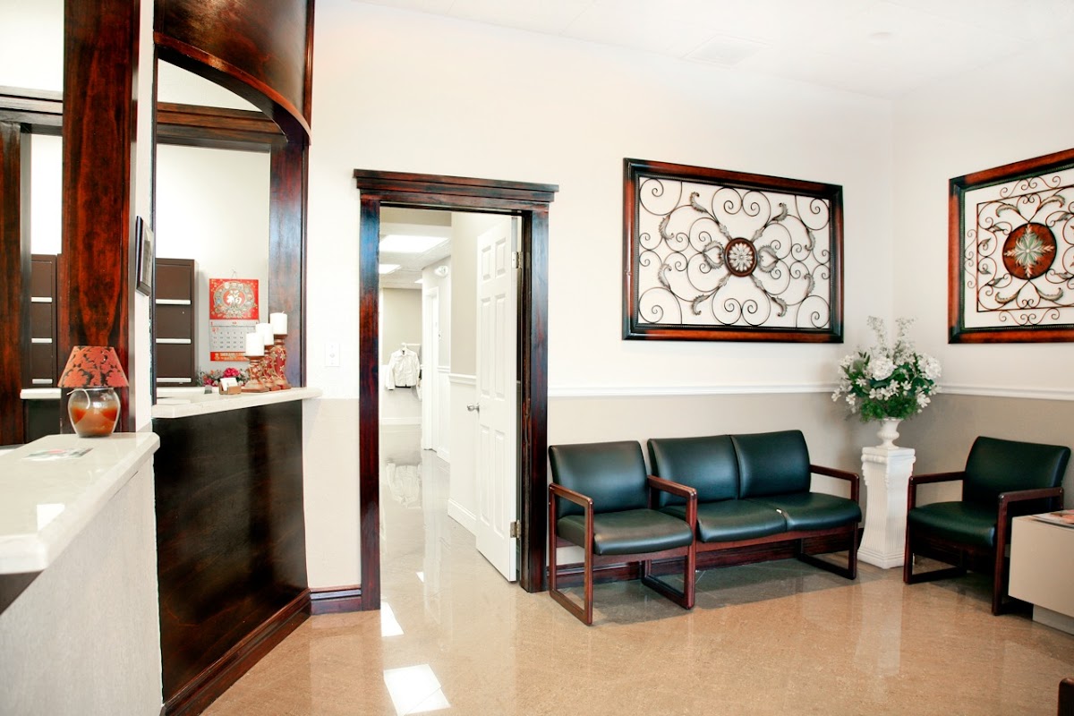 Coral Springs Smiles | Dentist Coral Springs | Emergency & Cosmetic Dentist, Periodontics and Implant Dentistry photo 2