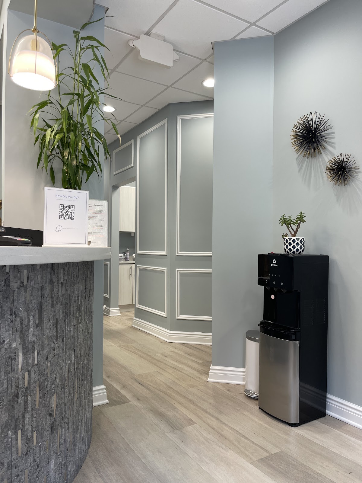 Jc Dental & Implant Studio photo 1