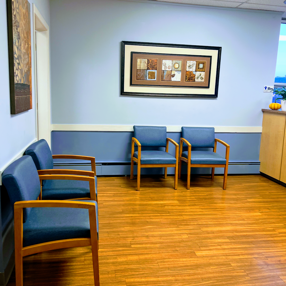 Belmont Oral Surgery & Dental Implants photo 6