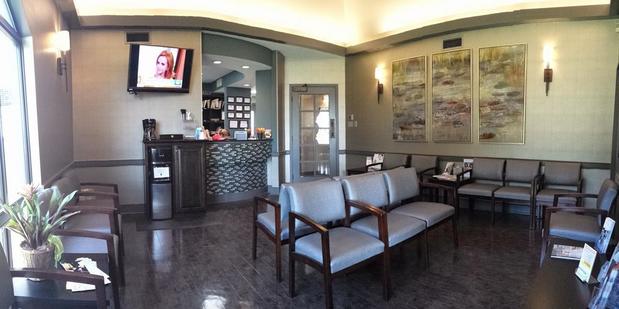 Unforgettable Smiles- Dr. John Moreau, DDS & Dr. Jade Moreau, DDS photo 3