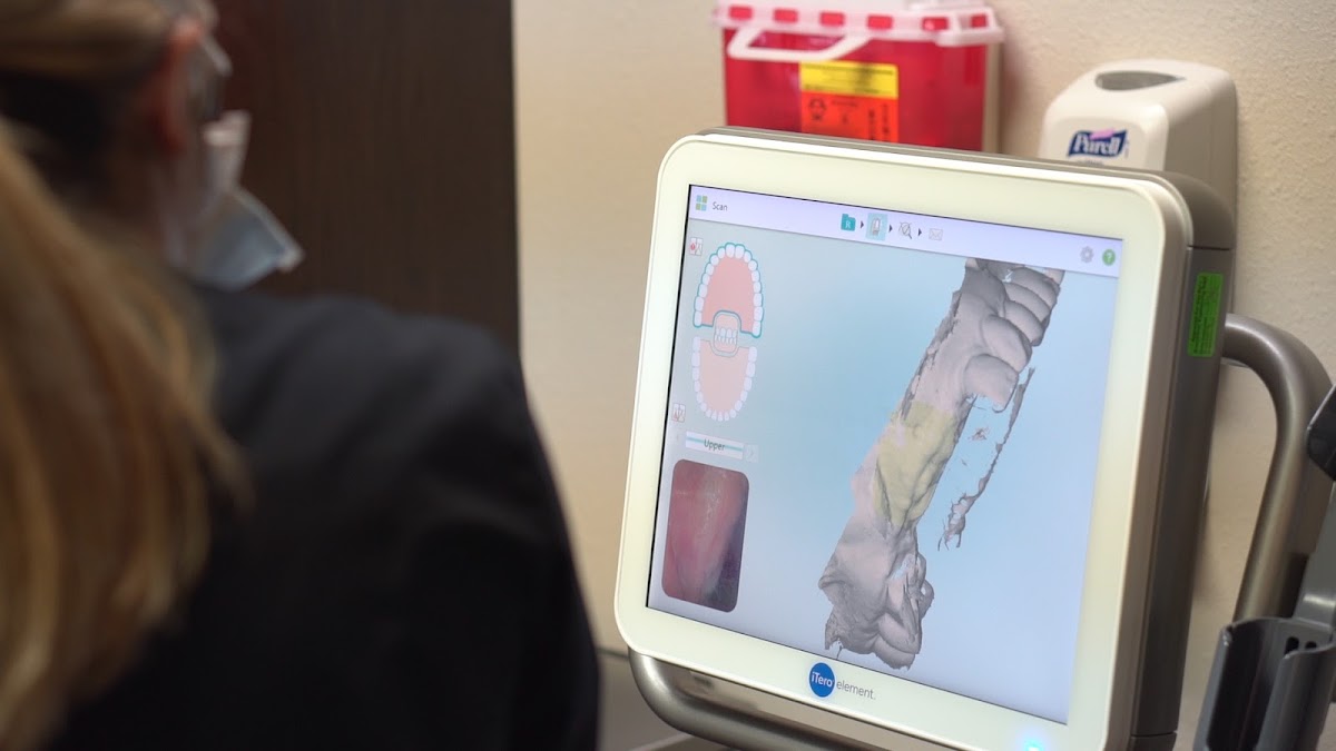 Oral and Maxillofacial Associates photo 6