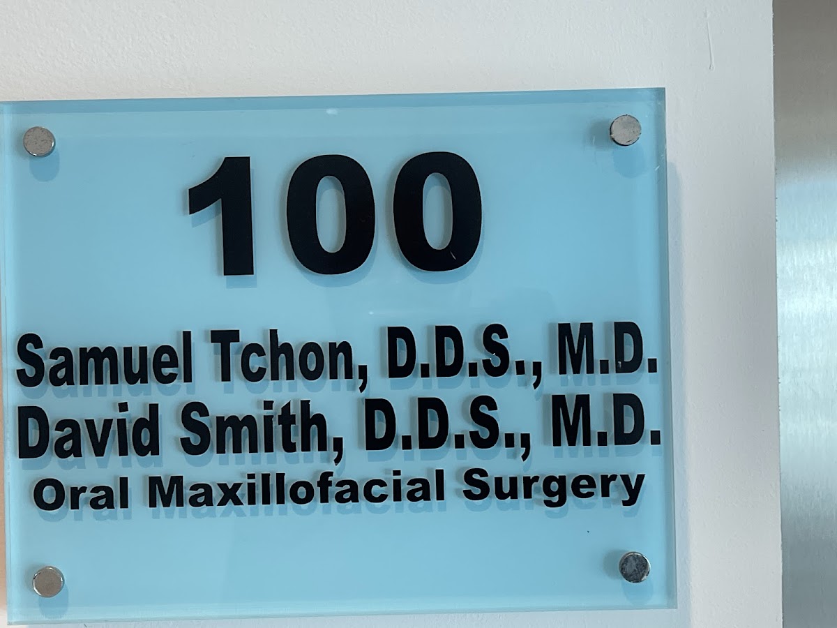 Torrimed Oral Surgery And Dental Implants photo 5