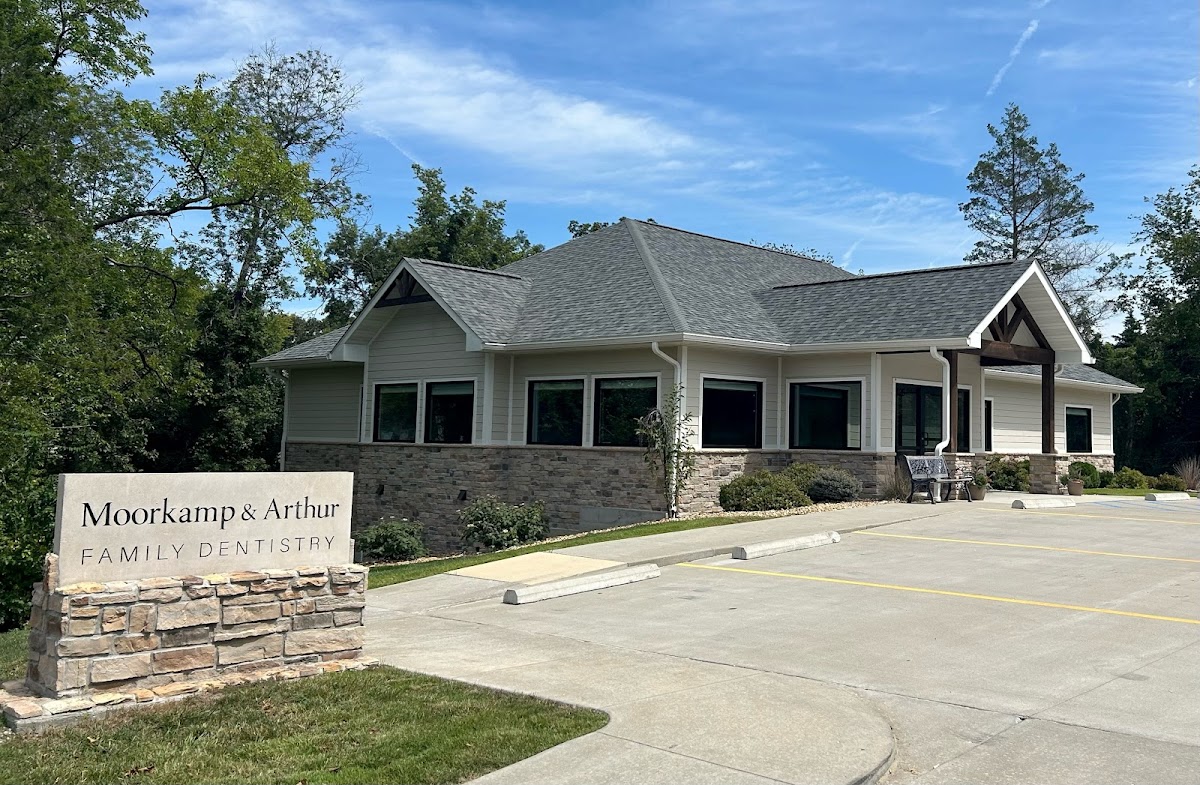 Moorkamp & Arthur Family Dentistry photo 1